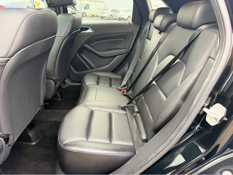 2014 Mercedes-Benz B Class - image 14