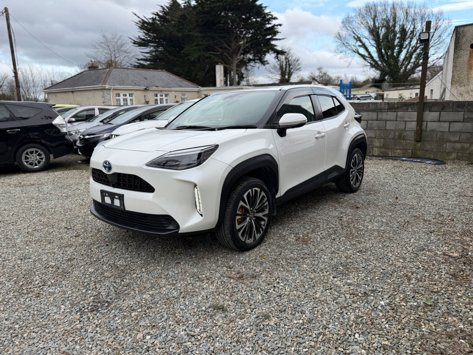 2022 Toyota Yaris Cross - image 4