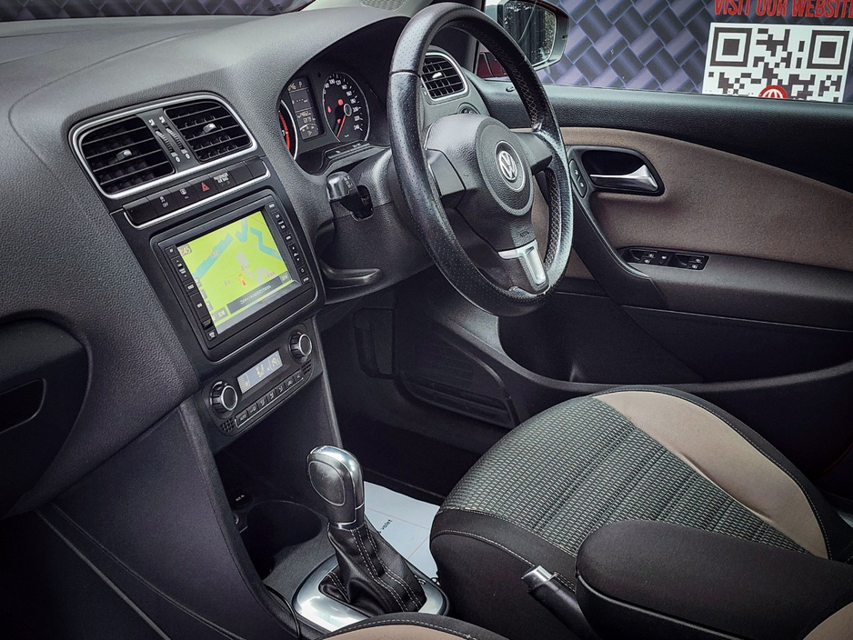 2013 Volkswagen Polo - image 22