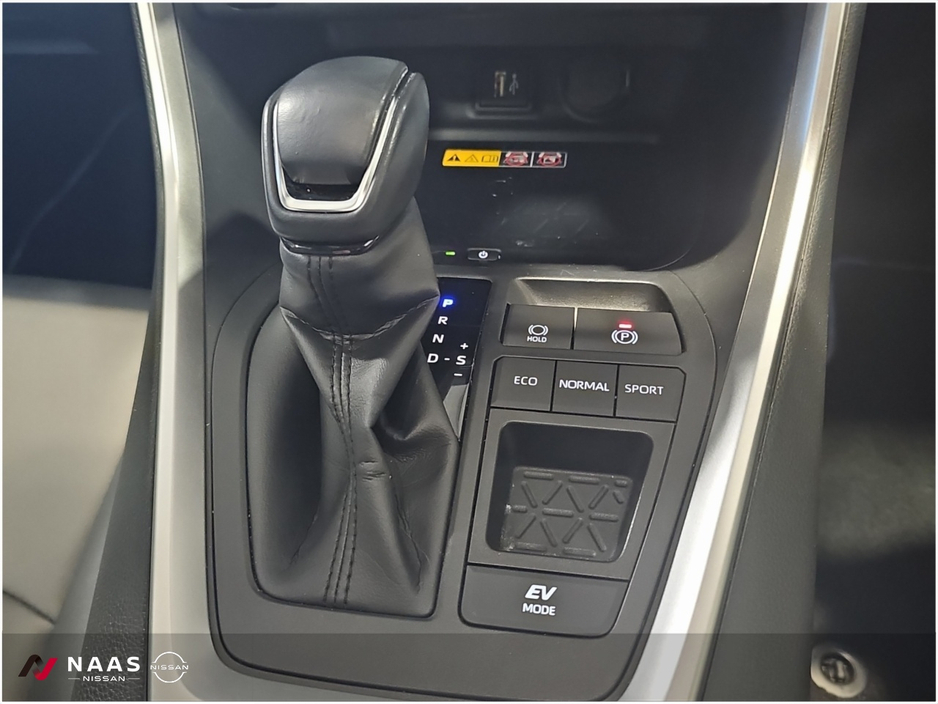 2025 Toyota Rav4 - image 17