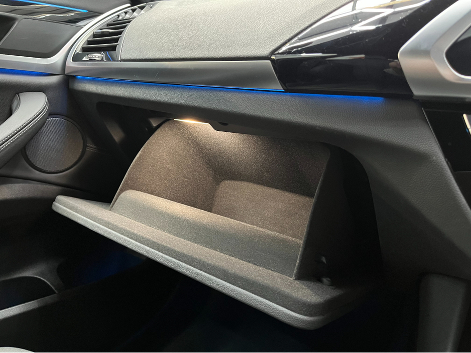 2021 BMW X3 2021 BMW X3 XDRIVE 30E M-SPORT EDITION JOY 2.0 AUTOMATIC / CRUISE CONTROL / 360° PARKING CAMERA / ELECTRIC MEMORY & HEATED SEATS / PADDLE SHIFTERS / PANORAMIC SUNROOF / APPLE CARPLAY