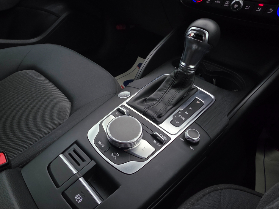 2018 Audi A3 ( 182 REG ) 1.4 TFSI FACE-LIFT- SMARTPHONE INTERFACE- SATNAV -  - NAVIGATION REVERSING CAMERA -BLIND SPOT - PARKING SENSORS €18,950