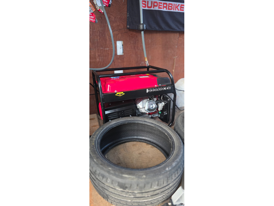 2021 Ford Transit - image 24