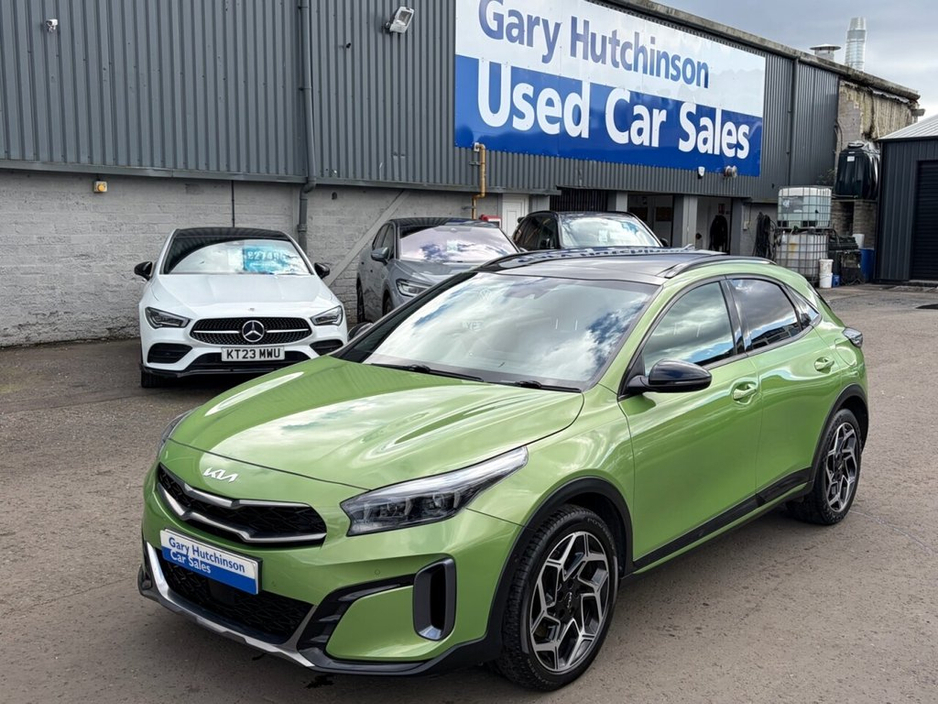 2023 Kia XCeed - image 8