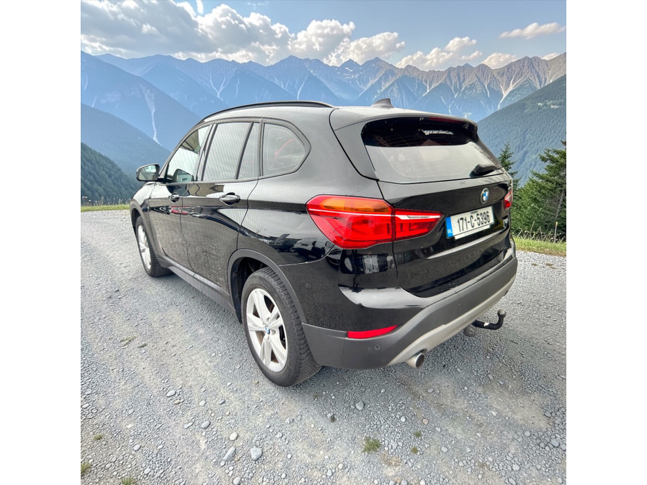 2017 BMW X1 - image 6