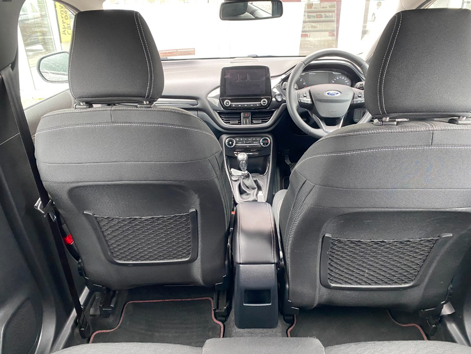 2020 Ford Puma - image 17