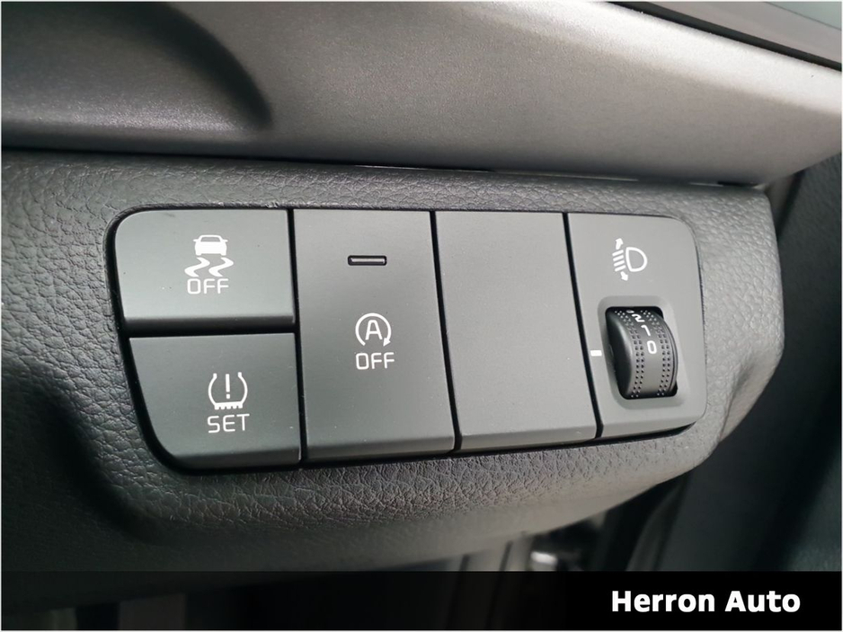 2025 Kia Stonic 1 OWNER | LOW MILEAGE €24,900