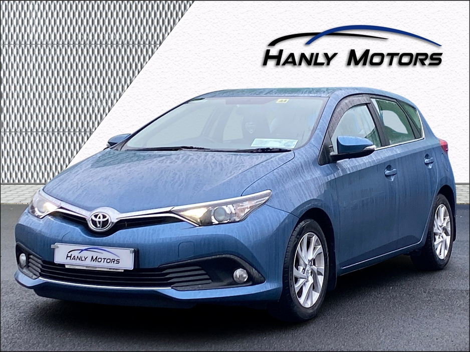 2016 Toyota Auris 1.4 D-4D LUNA 4DR €10,995