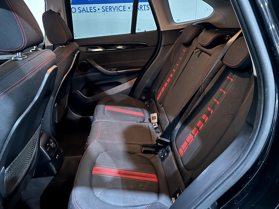 2019 BMW X1 - image 9