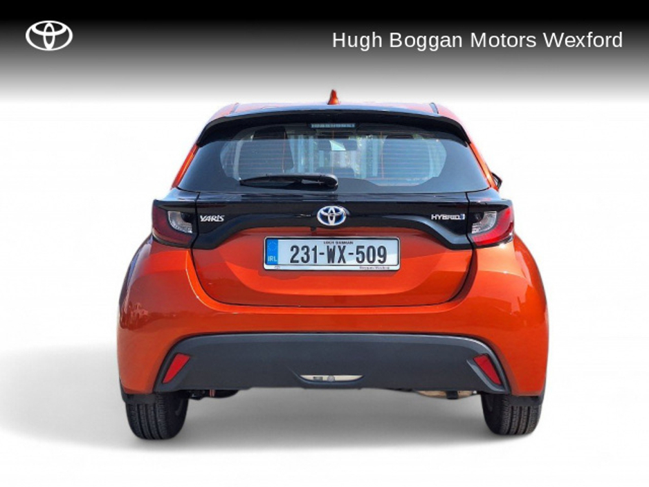 2023 Toyota Yaris HYBRID LUNA, RIDICOUSLY LOW MILEAGE! €24,495