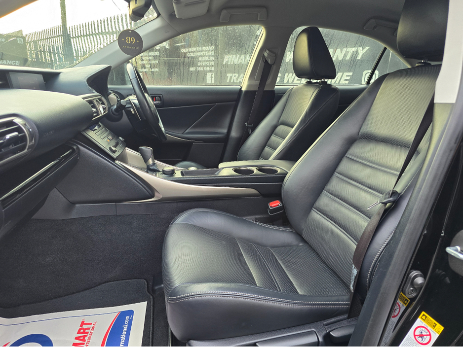 2014 Lexus IS 300 h 300 H EXECUTIVE EDITION E-C E-CVT 4DR 2.5 A €13,650