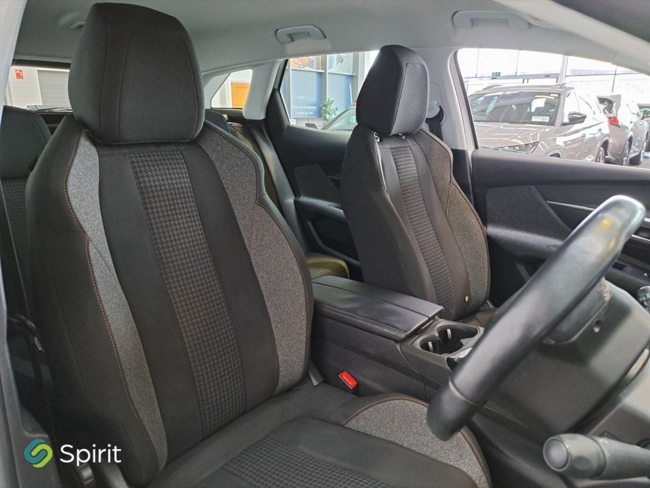 2018 Peugeot 3008 - image 19