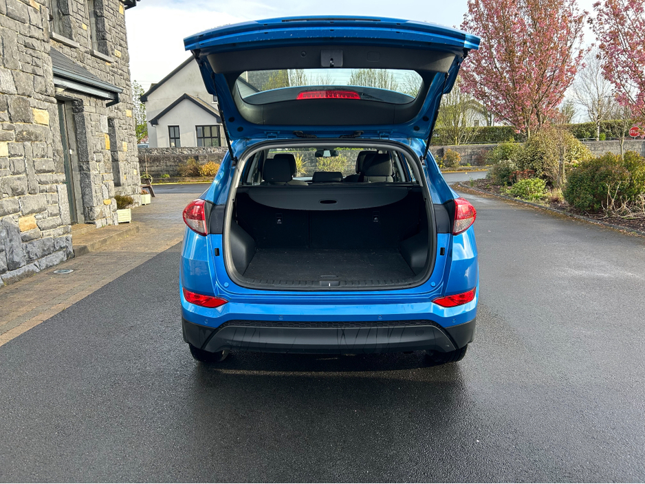 2018 Hyundai Tucson - image 9