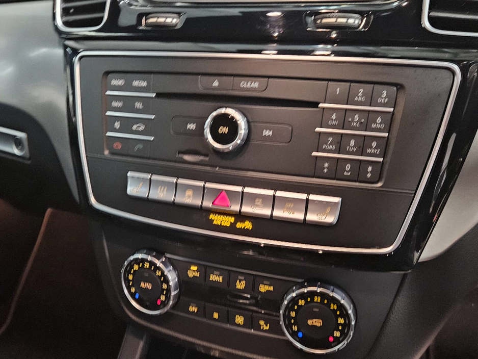 2018 Mercedes-Benz GLE Class - image 10