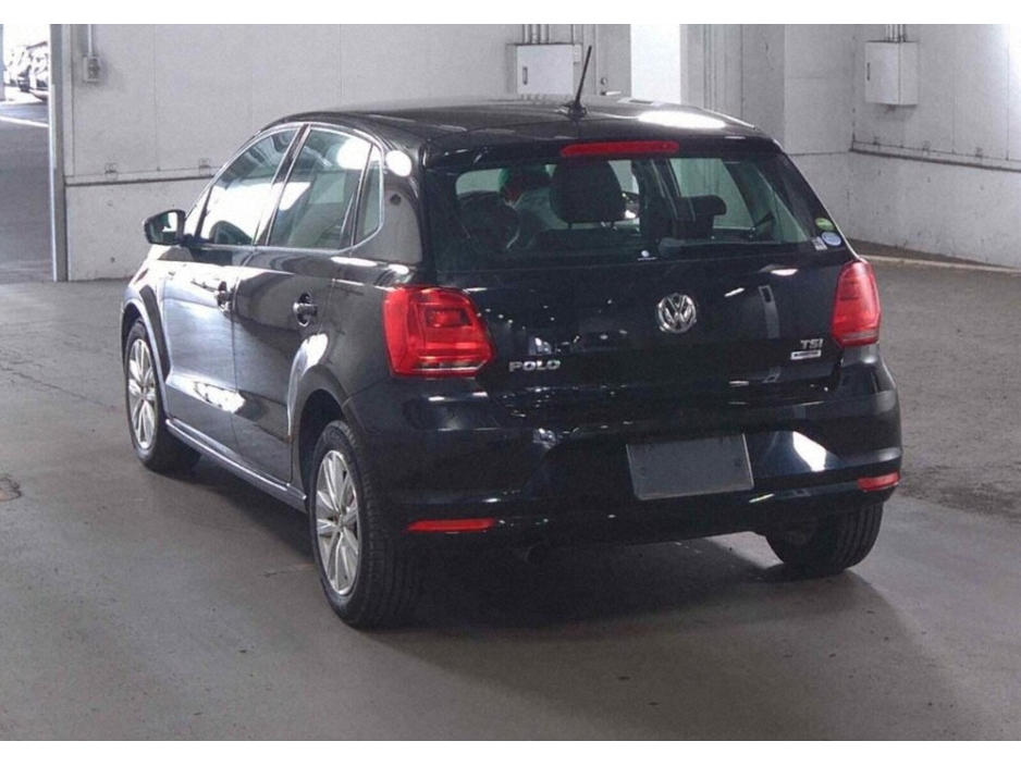 2017 Volkswagen Polo 1.2 TSI 5DR 90HP Comfortline DSG €13,950