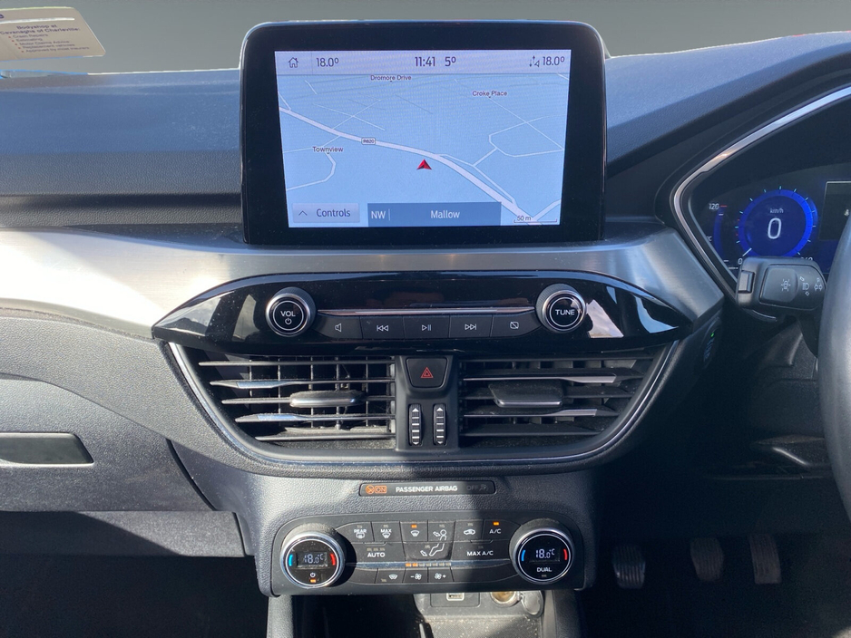 2022 Ford Kuga - image 12