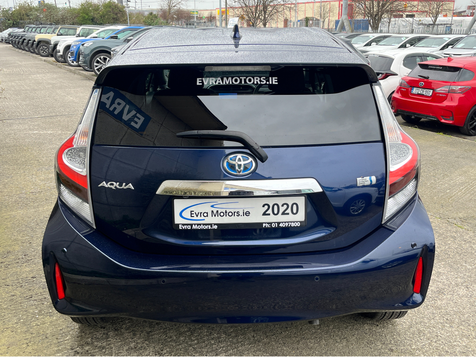 2020 Toyota Aqua - image 7