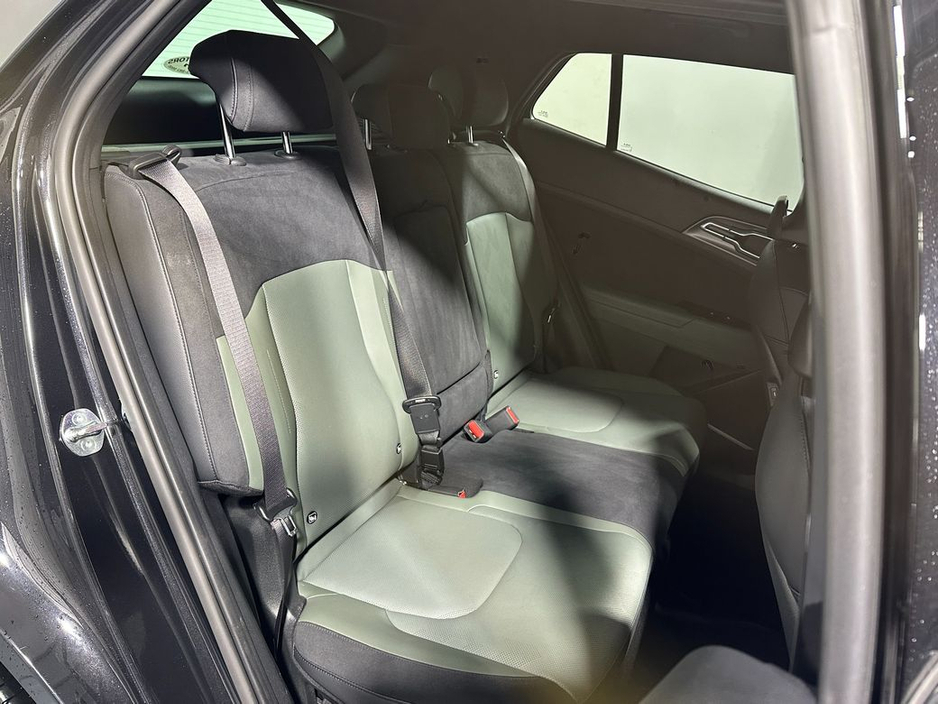 2025 Kia Sportage - image 11