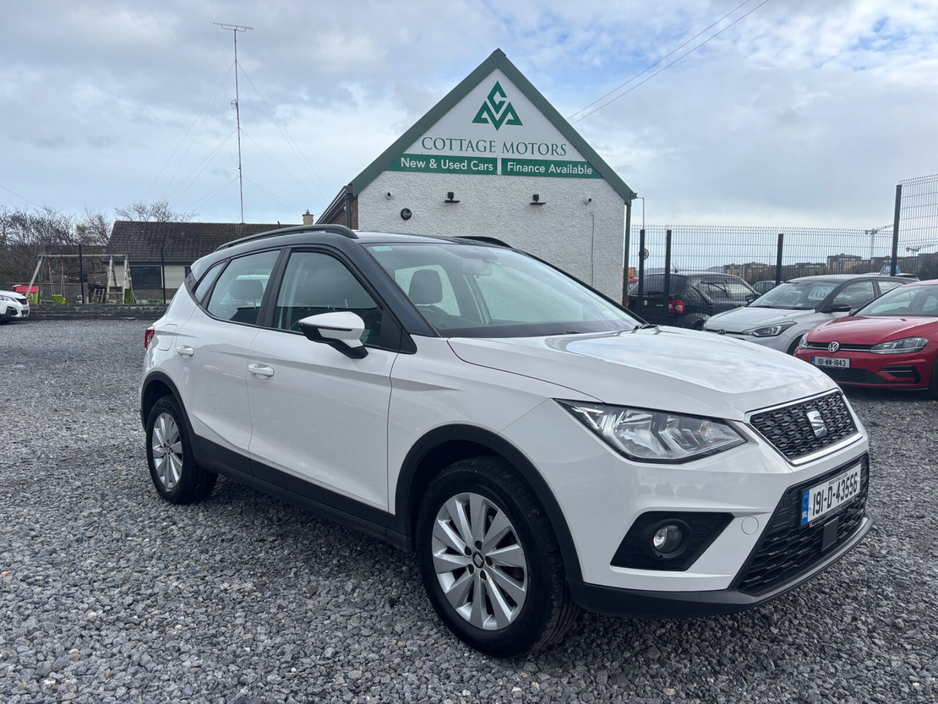 2019 SEAT Arona - image 2
