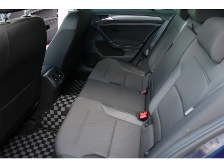 2020 Volkswagen Golf 1.2TSI COMFORTLINE PLUS WITH ONLY 76,000 KMS // AS NEW CONDITION  // BUY WITH CONFIDENC AA AND SIMI APPROVED DEALER 2025 // FINANCE ARRANGED // ALL TRADE INS WELCOME // €22,950