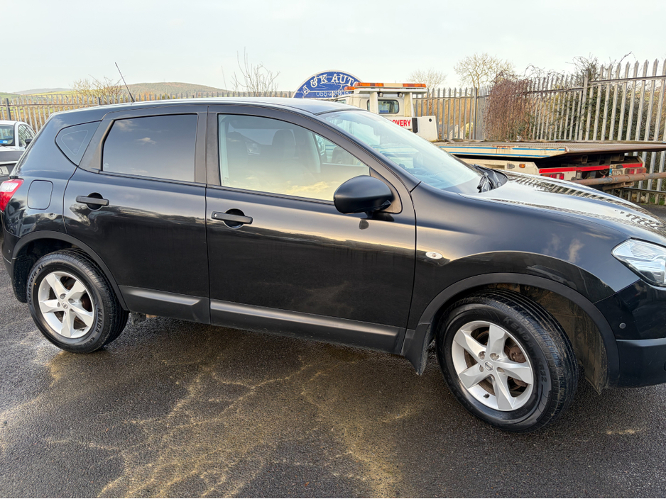 2014 Nissan Qashqai 1.5 XE 4DR €5,950