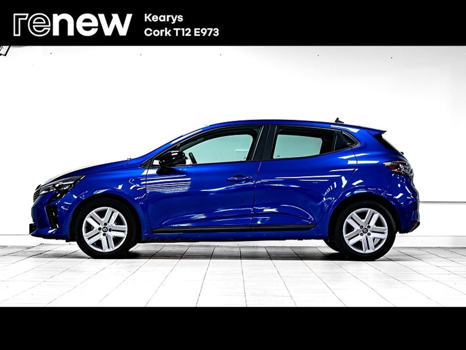 2025 Renault Clio - image 7