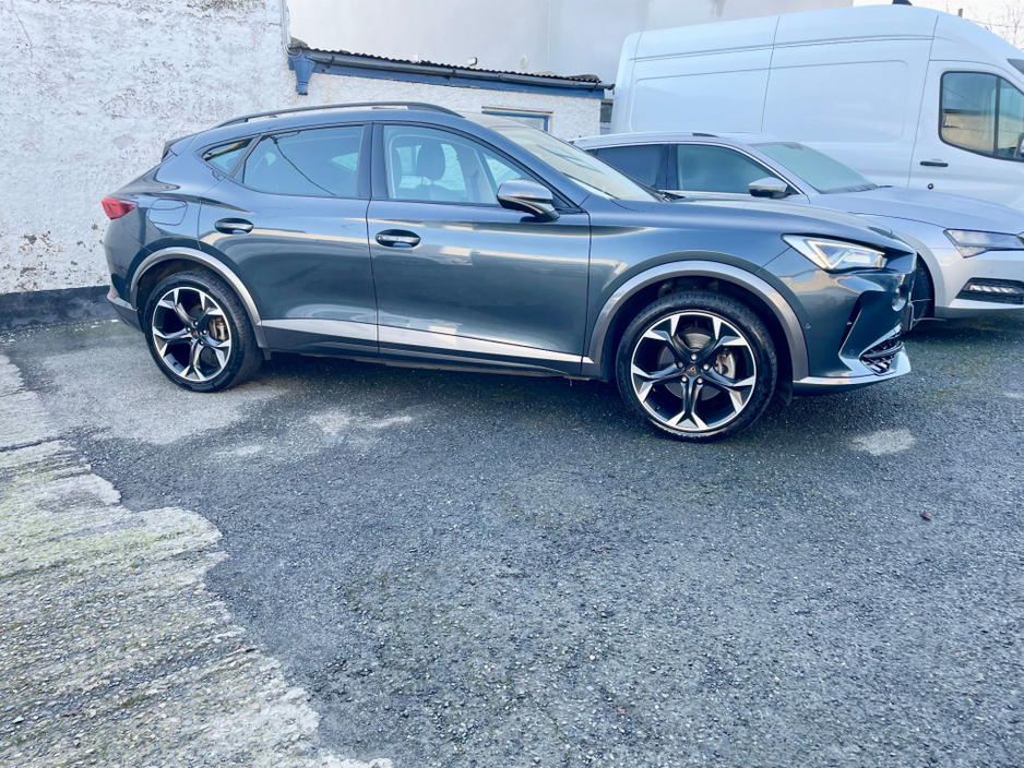 2023 Cupra Formentor - image 3