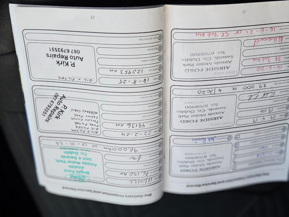 2018 Ford Focus - image 8