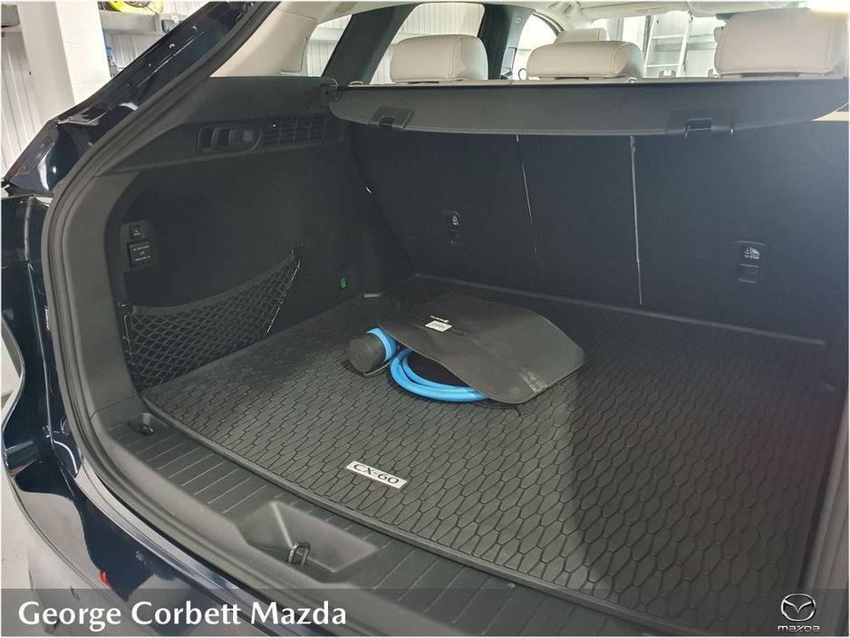 2025 Mazda CX-60 - image 13