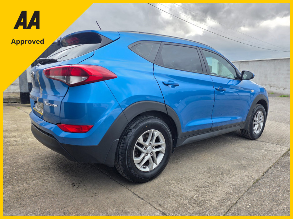 2017 Hyundai Tucson - image 8