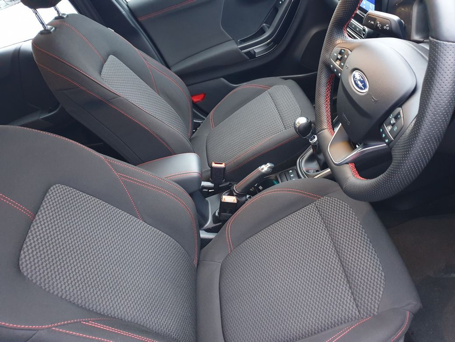 2023 Ford Puma ST-Line, Petrol Hybrid, Manual , 15000KMs €22,995