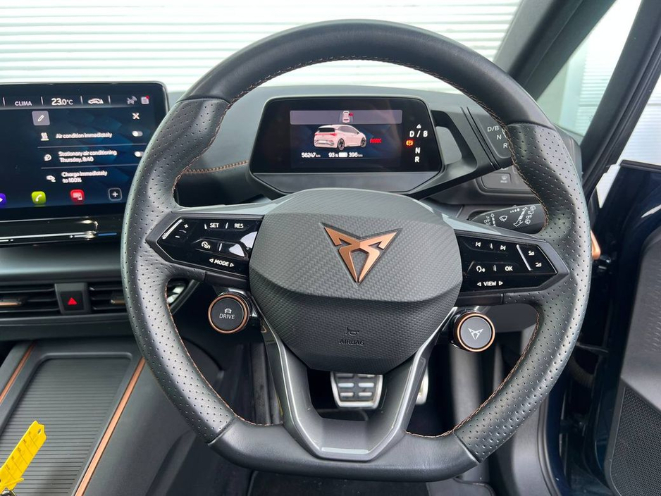 2023 Cupra Born E-BOOST 77 KWH * HUGE SPEC * // PERFORMANCE MODEL // 19" TYPHOON ALLOYS // HEATED SPORT SEATS // CUPRA MODE €24,900