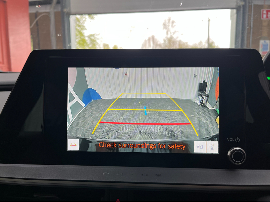 2025 Toyota Prius - image 18