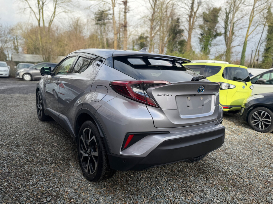 2018 Toyota C-HR 1.8 HYBRID LUNA €18,900