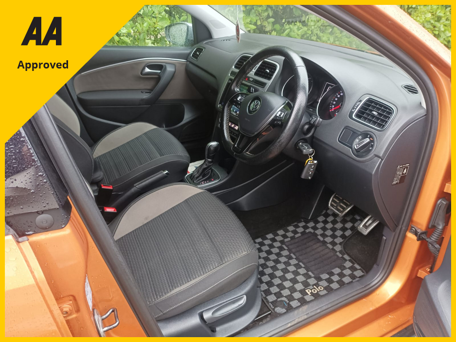 2017 Volkswagen Polo POLO CROSS 1.2 TSI AUTOMATIC SPORTS ALLOY WHEELS CRUISE CONTROL APPLE CAR PLAY & ANDROID AUTO MULTIFUNCTION STEERING WHEEL AUTO HEADLIGHTS FACTORY IMMOBILISER LEATHER STEERING WHEEL NCT & ROAD TAX €13,895