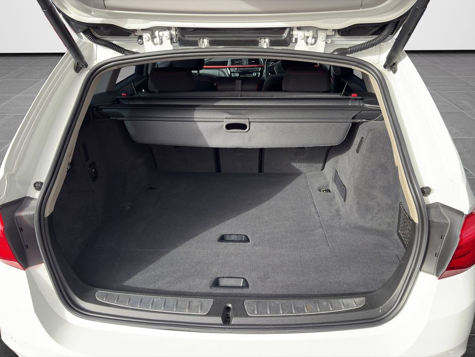 2016 BMW 3 Series "All the space you need… with the drive you actually want" €18,888