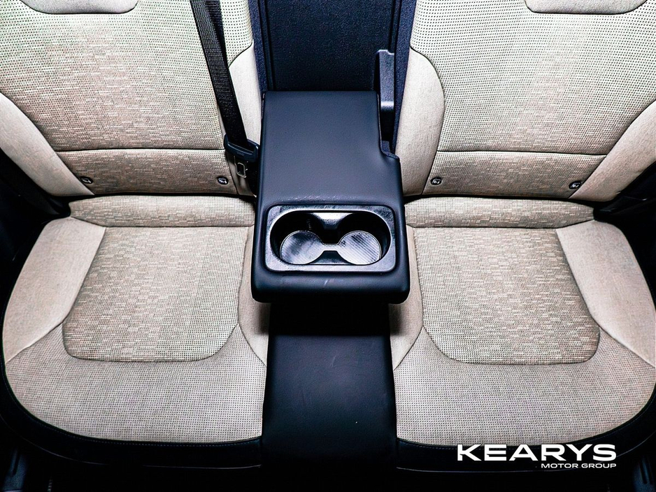 2023 Kia Niro - image 25