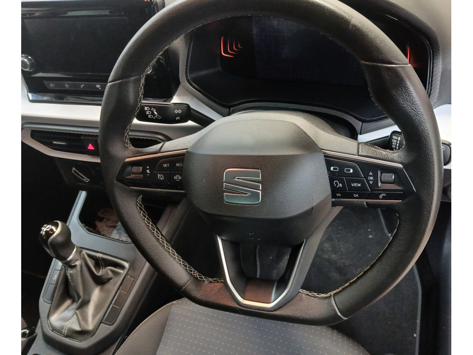 2023 SEAT Ibiza - image 9