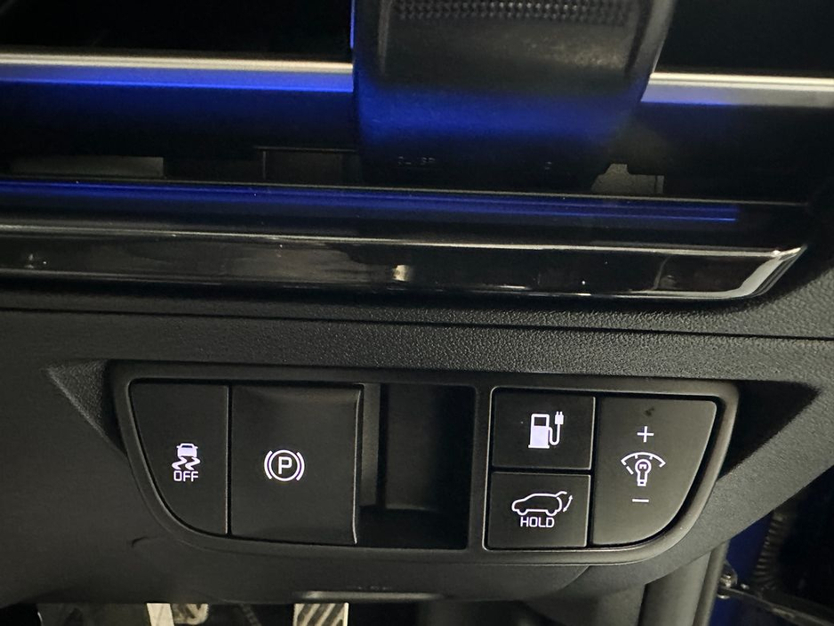 2023 Kia EV6 - image 22