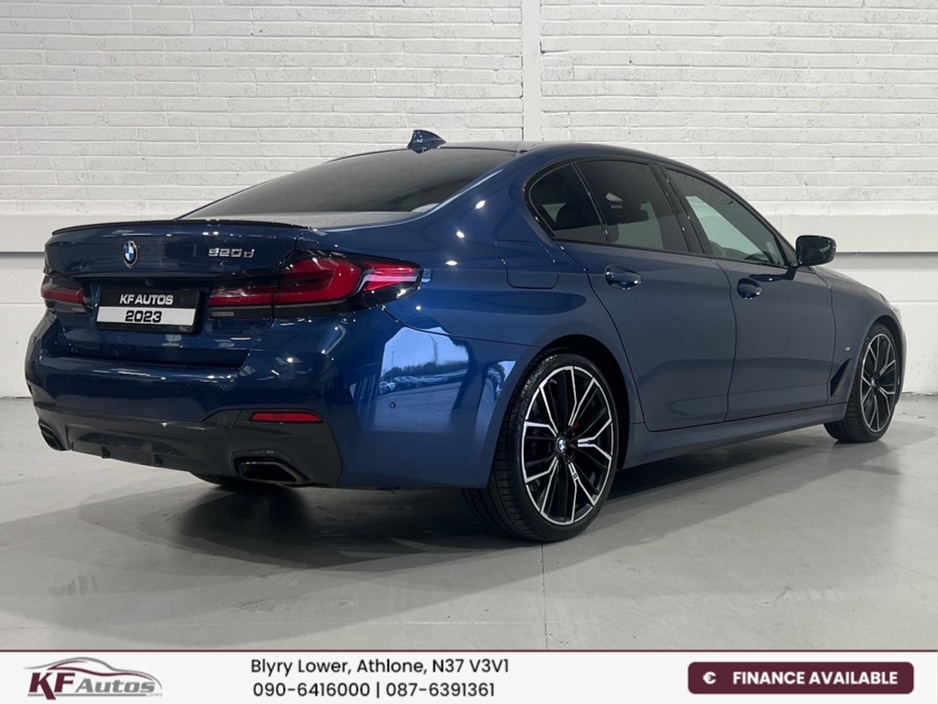 2023 BMW 5 Series - image 6