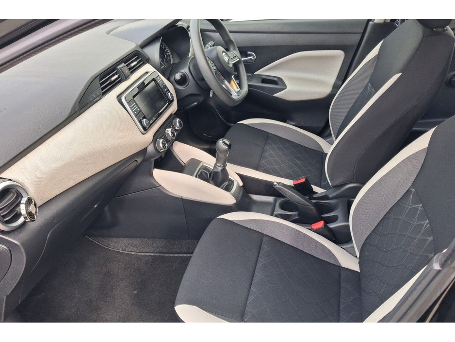 2017 Nissan Micra - image 8