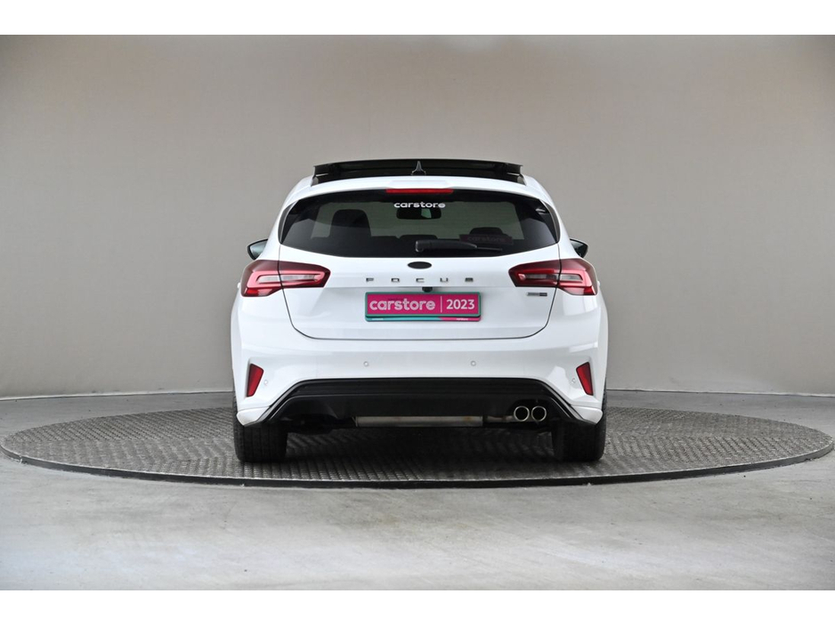 2023 Ford Focus 1.0 TITANIUM 125BHP MHEV *VERY LOW MILEAGE*FULL LEATHER*EL.PAN ROOF*