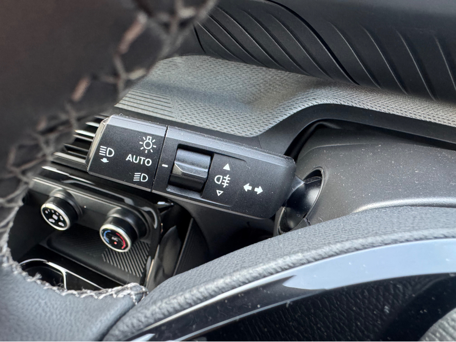 2025 Citroen C3 - image 23