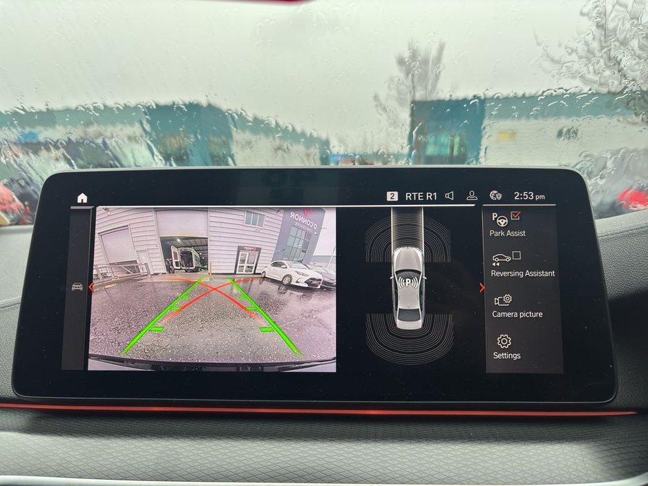 2022 BMW 5 Series 520D “Blackout spec. Big statement.” €43,888