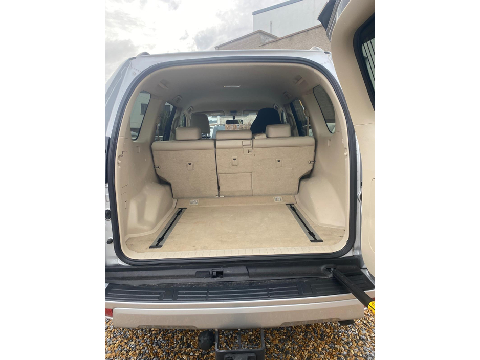 2020 Toyota Landcruiser - image 44