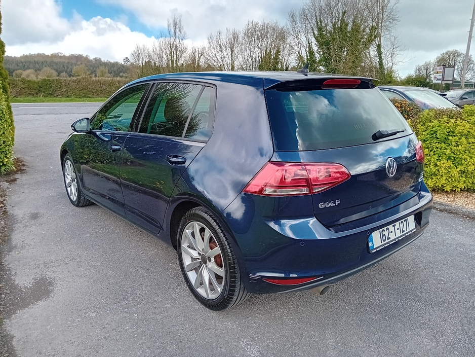 2016 Volkswagen Golf - image 10