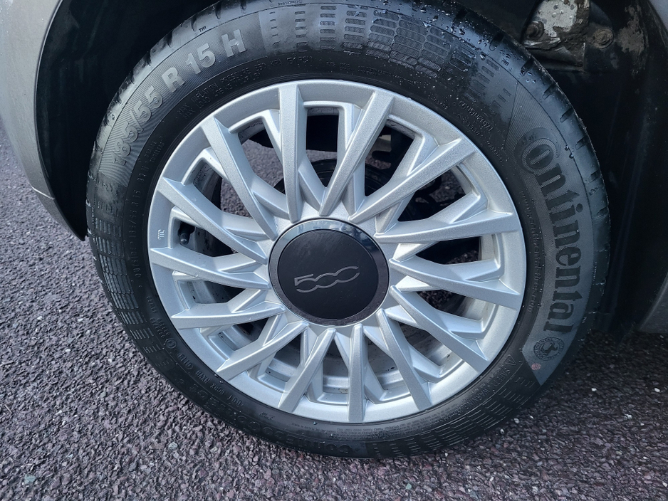 2019 Fiat 500 - image 14