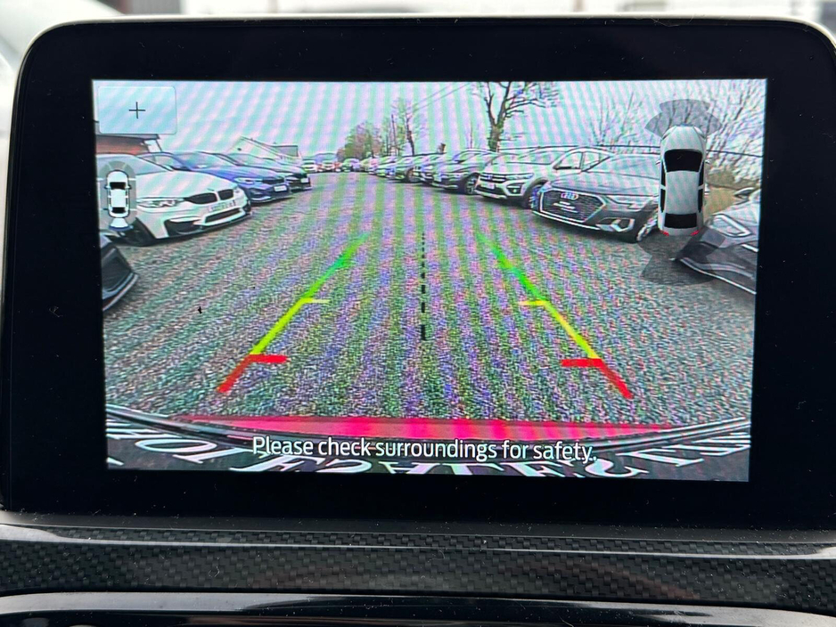 2020 Ford Kuga - image 12