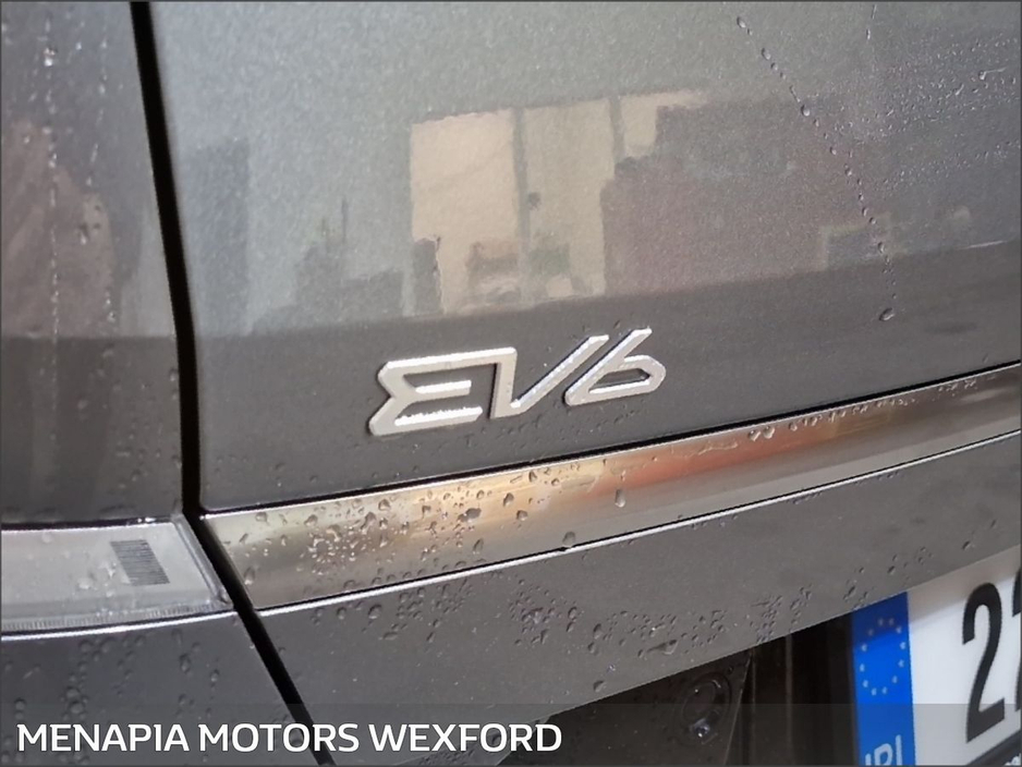 2022 Kia EV6 - image 18