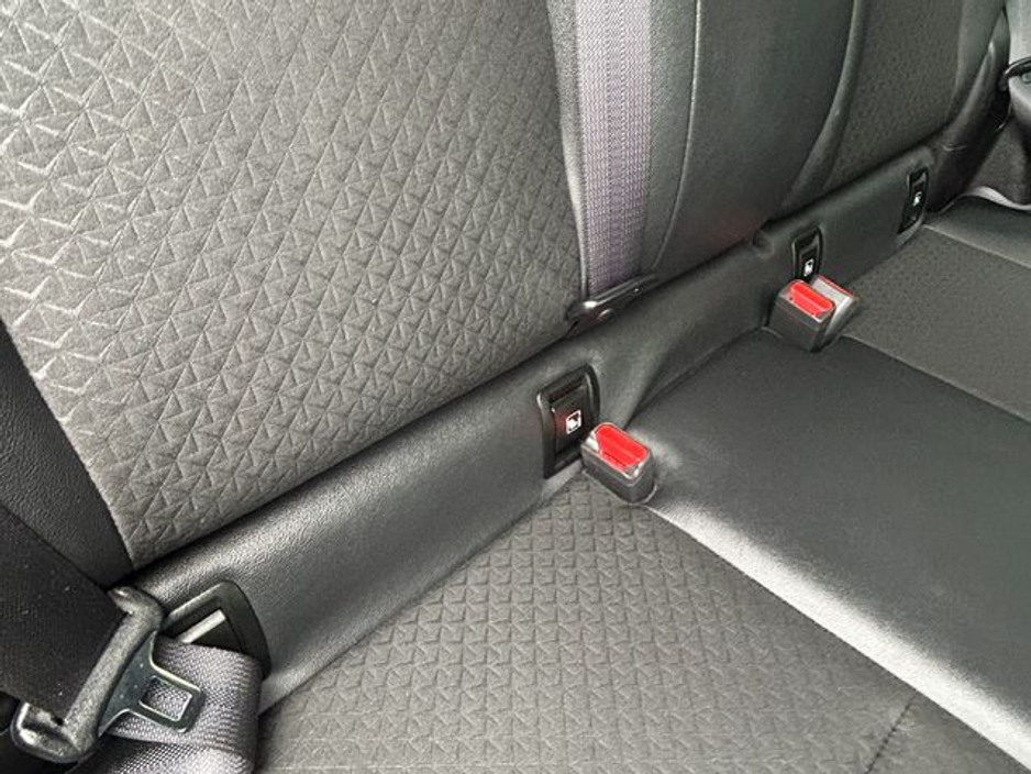 2025 Nissan Juke - image 15